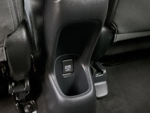 Used 2019 Honda HR-V Sport image 23