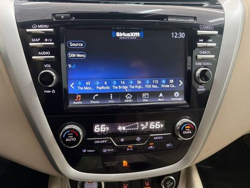 Used 2017 Nissan Murano SL w/ Cargo Package FWD image 33