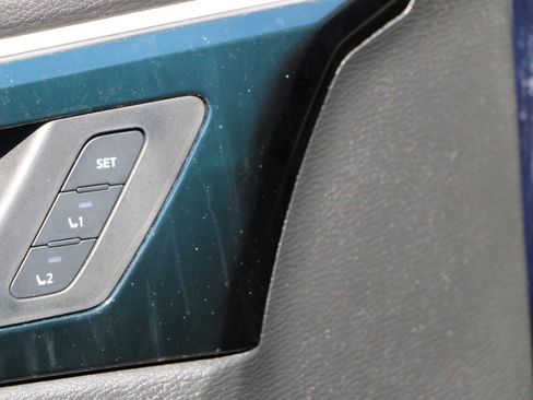 Used 2022 Mitsubishi Outlander SEL AWD/4WD image 18