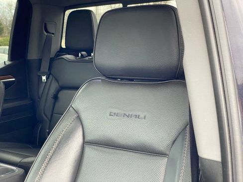Used 2022 GMC Sierra 1500 Denali AWD/4WD image 22