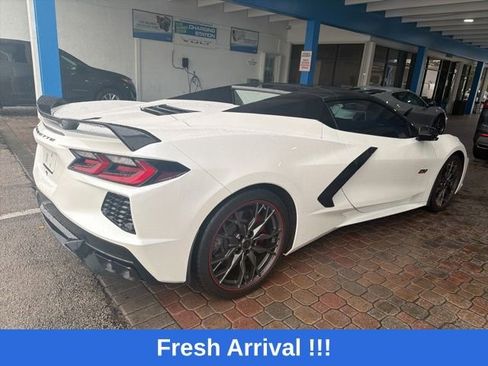 Used 2023 Chevrolet Corvette Stingray Premium Conv w/ Z51 Performance Package image 5