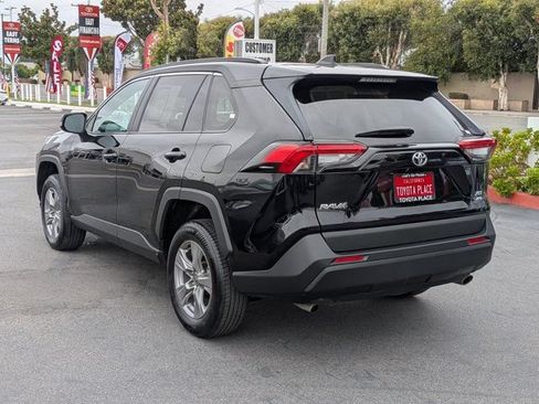 Used 2024 Toyota RAV4 XLE AWD/4WD image 11