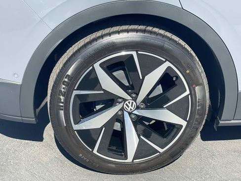 Certified 2023 Volkswagen ID.4 Pro S RWD image 6
