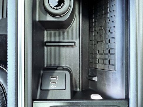 New 2025 Ford Expedition Tremor image 17