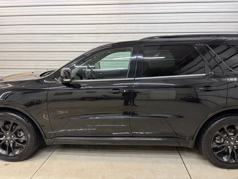 Used 2022 Dodge Durango R/T w/ Hemi Orange Plus Package AWD/4WD image 7