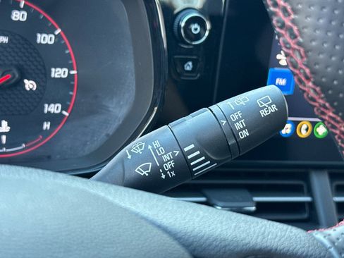 Used 2024 Chevrolet Trax RS image 36