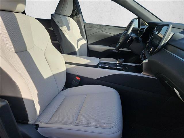 Used 2024 Lexus RX 350 Premium w/ Accessory Package (Z1) FWD image 22