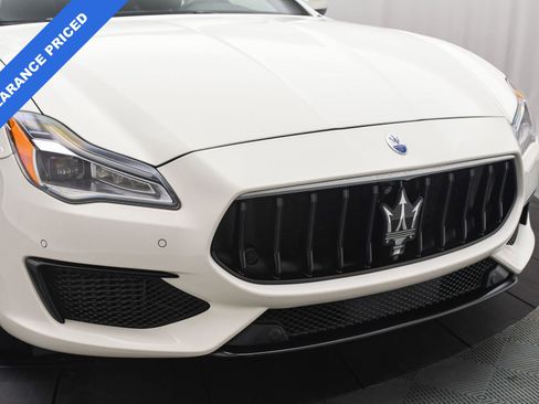 Used 2022 Maserati Quattroporte Modena Q4 image 25