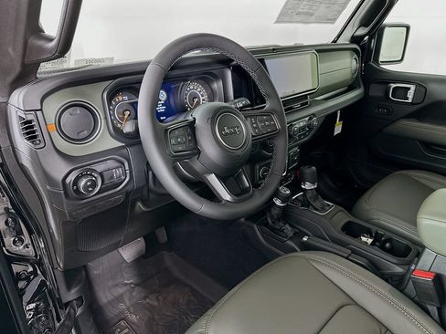 New 2026 Jeep Gladiator Mojave AWD/4WD image 14