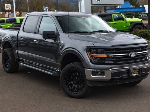 Used 2024 Ford F150 XLT AWD/4WD image 2