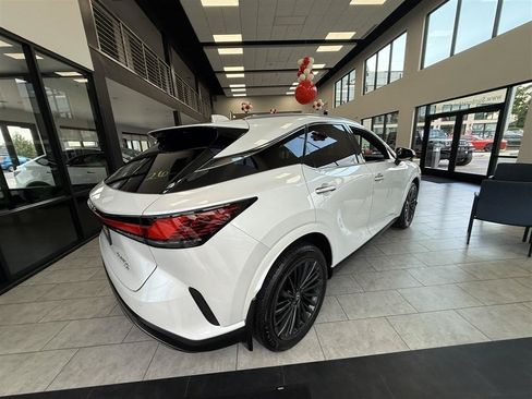 Used 2025 Lexus RX 350h w/ Convenience Package AWD/4WD image 6