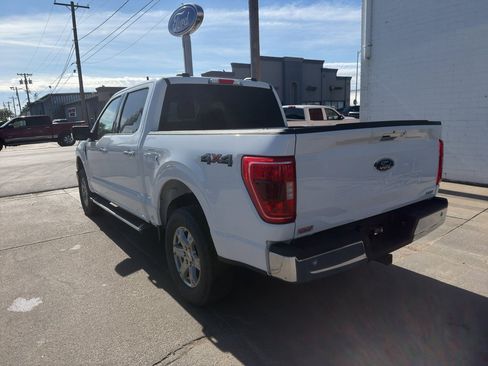 Used 2022 Ford F150 XLT w/ Equipment Group 302A High AWD/4WD image 4