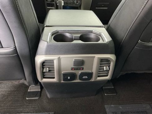 Used 2020 Ford F150 Lariat image 27