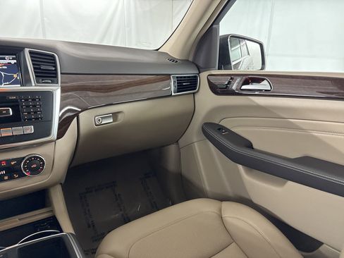 Used 2013 Mercedes-Benz ML 350 2WD image 29