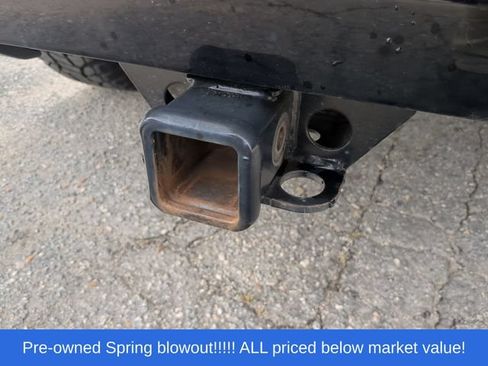 Used 2022 Chevrolet Silverado 1500 Custom Trail Boss AWD/4WD image 40