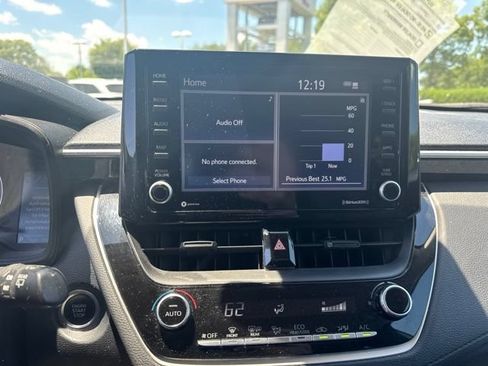 Used 2022 Toyota Corolla Cross LE FWD image 13