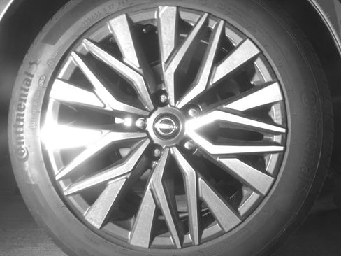 Used 2025 Nissan Altima 2.5 SV FWD image 18