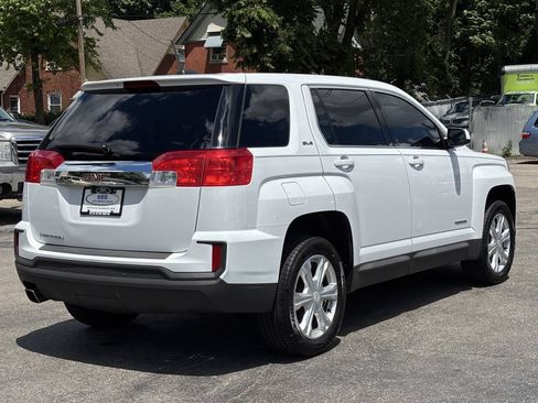 Used 2017 GMC Terrain SLE FWD image 8