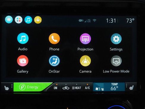 Used 2021 Chevrolet Bolt Premier w/ Infotainment Package image 34