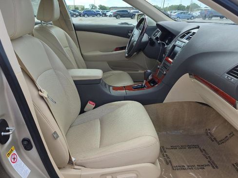Used 2011 Lexus ES 350 image 10