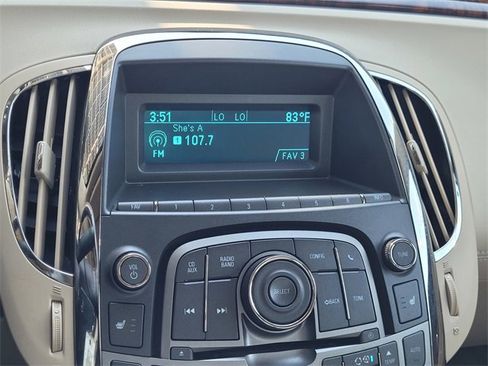 Used 2012 Buick LaCrosse Leather image 9