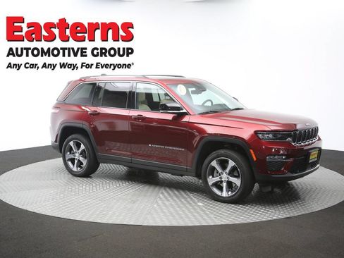 Used 2023 Jeep Grand Cherokee 4WD 4xe w/ Luxury Tech Group II image 50