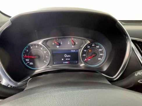 Used 2024 Chevrolet Equinox LT FWD image 26