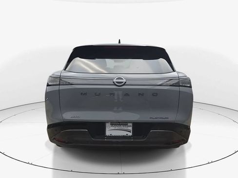 Used 2025 Nissan Murano Platinum AWD/4WD image 7
