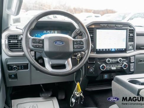 Used 2024 Ford F150 XLT AWD/4WD image 11