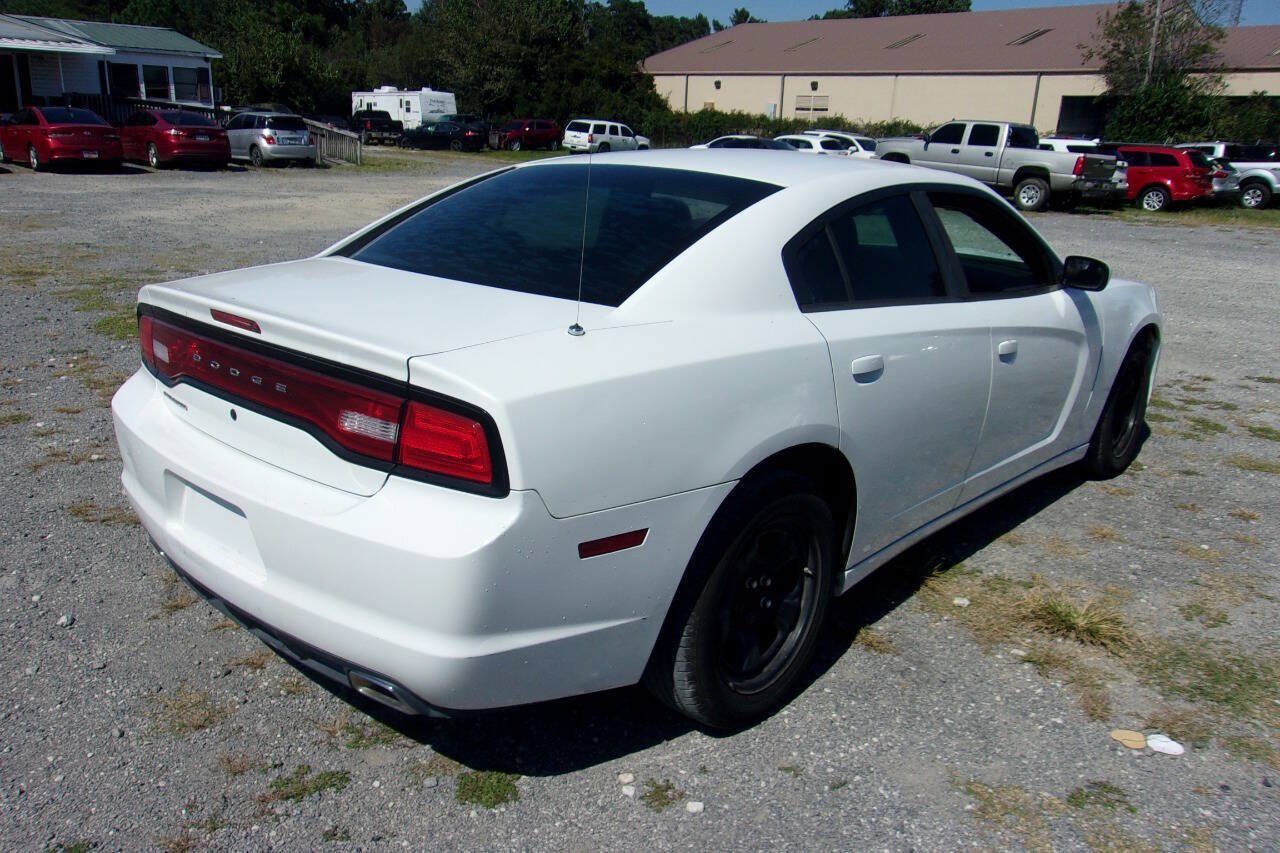 Used 2011 Dodge Charger Police w/ Street Appearance Group RWD image 9