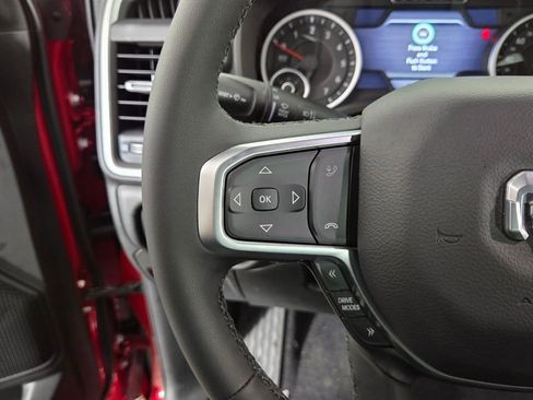 New 2026 RAM 1500 4x4 Crew Cab image 13