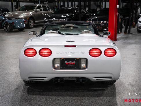 Used 1999 Chevrolet Corvette Convertible w/ Memory Pkg image 4