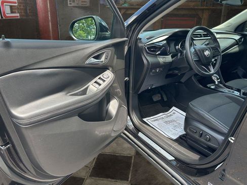 Certified 2021 Buick Encore GX Preferred w/ Cold Weather Comfort Package FWD image 16