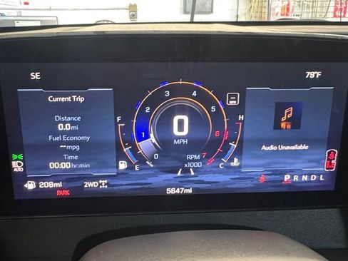 Used 2026 Chevrolet Traverse LT w/ Sun and Wheel Package AWD/4WD image 11