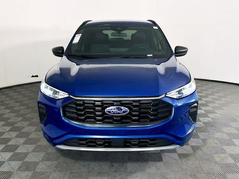 Used 2023 Ford Escape ST-Line w/ Tech Pack #1 FWD image 8