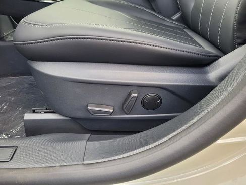 New 2026 Ford Mustang Mach-E Select image 7