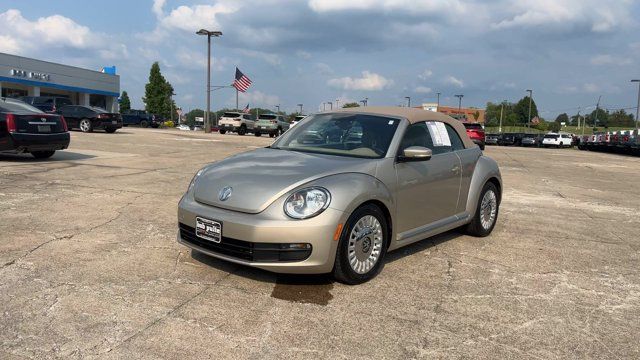 Used 2016 Volkswagen Beetle 1.8T S FWD image 4