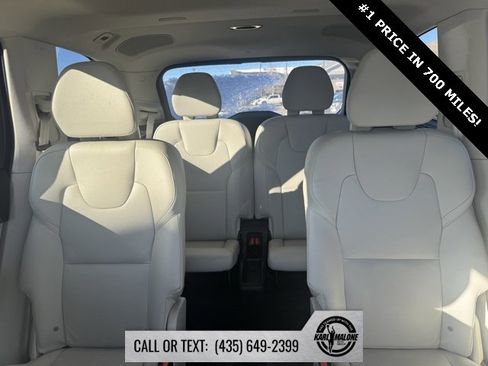 Used 2022 Volvo XC90 T6 Momentum w/ Advanced Package image 17
