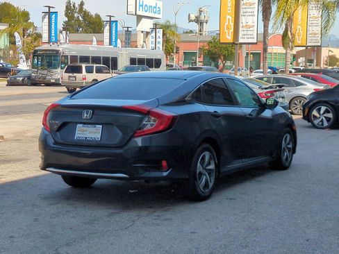 Used 2021 Honda Civic LX image 5