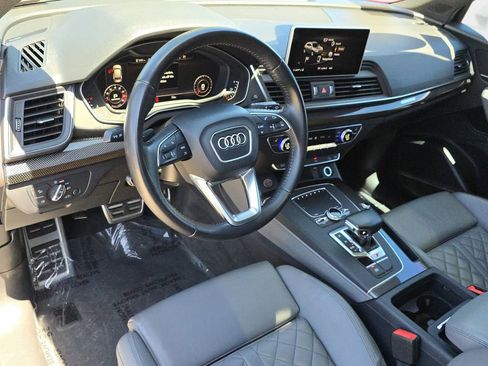 Used 2018 Audi SQ5 Premium Plus w/ Navigation Package AWD/4WD image 19