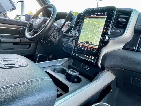 Used 2020 RAM 3500 Laramie image 21