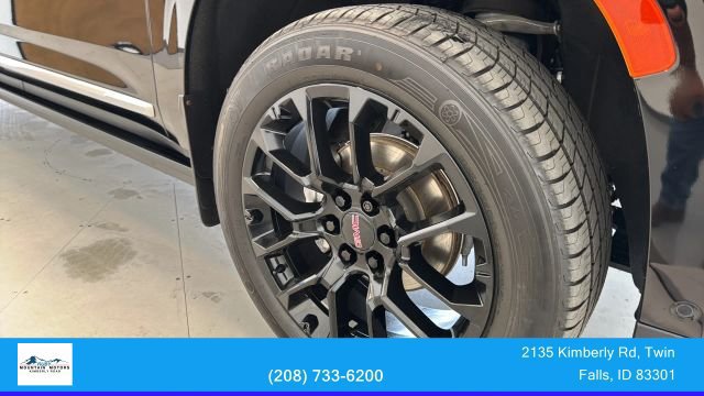Used 2023 GMC Yukon XL Denali w/ Denali Reserve Package AWD/4WD image 23