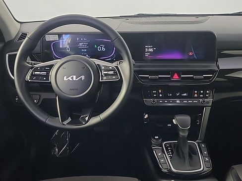 Used 2026 Kia Seltos S AWD/4WD image 19