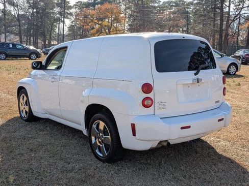 Used 2010 Chevrolet HHR LS image 5