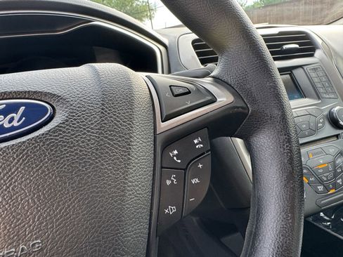 Used 2018 Ford Fusion S FWD image 16