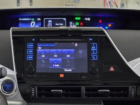 Used 2017 Toyota Mirai image 26