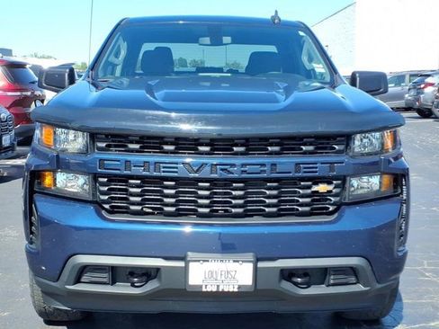 Used 2020 Chevrolet Silverado 1500 Custom w/ Custom Value Package AWD/4WD image 32
