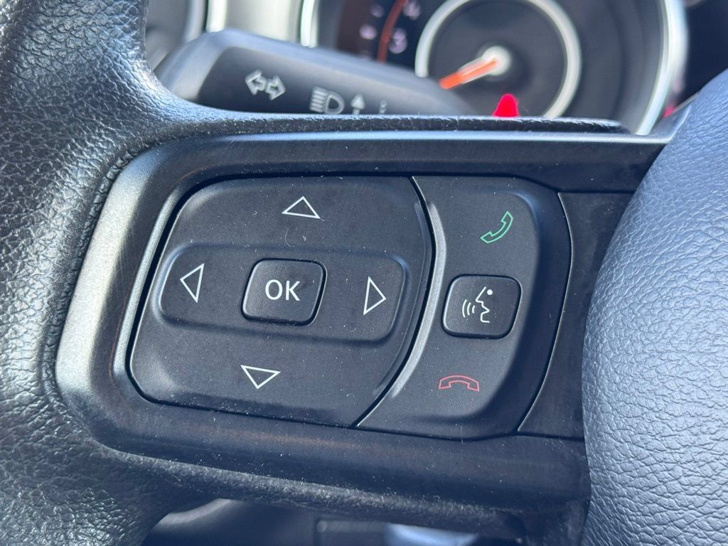 Used 2021 Jeep Wrangler Unlimited Sport AWD/4WD image 9