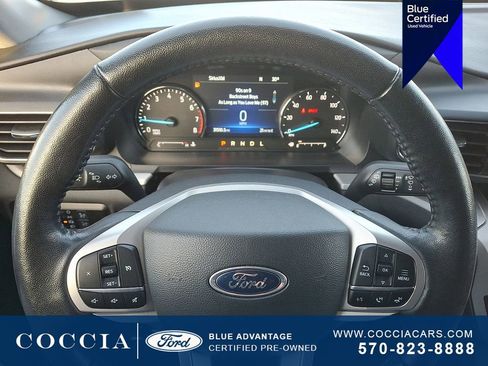 Certified 2022 Ford Explorer XLT w/ Equipment Group 202A image 19