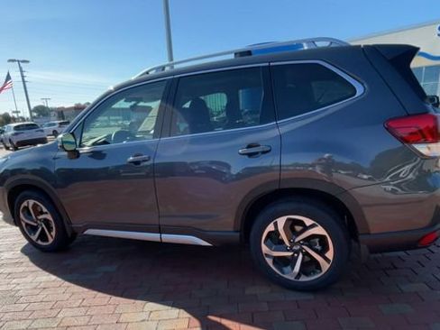 Used 2023 Subaru Forester Touring AWD/4WD image 7